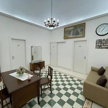 Casa Crispi 노토
