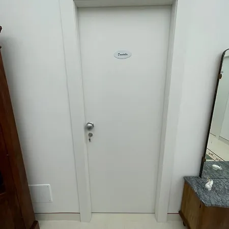 Konukevi Casa Crispi