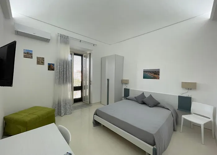 Casa Crispi Гостевой дом Ното